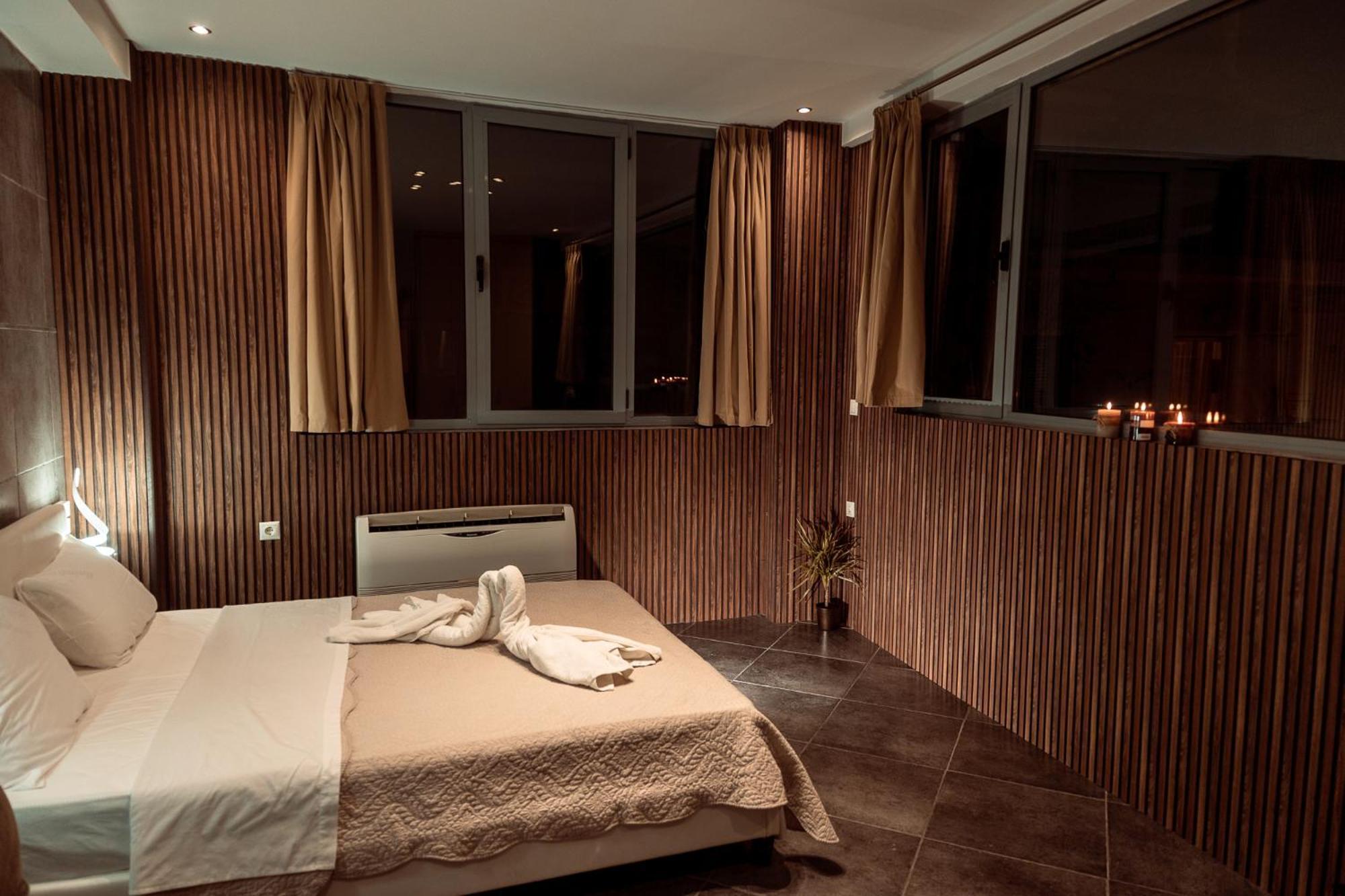 Parthenon Portrait Apartments Атина Екстериор снимка